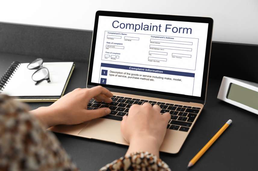 The Transformative Role of Artificial Intelligence in Efficient Complaint Management (3)